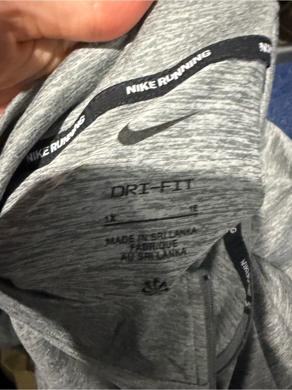 Nike Swift Element Women's UV Protection 1/4 Zip
Running Top Gray Size 1X - Picture 4 of 4